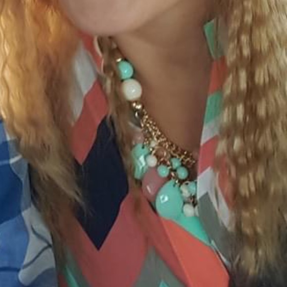 High-low 3/4 sleeve blouse 3 for $15 - Picture 2 of 4